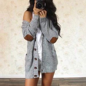 Women’s gray sweater